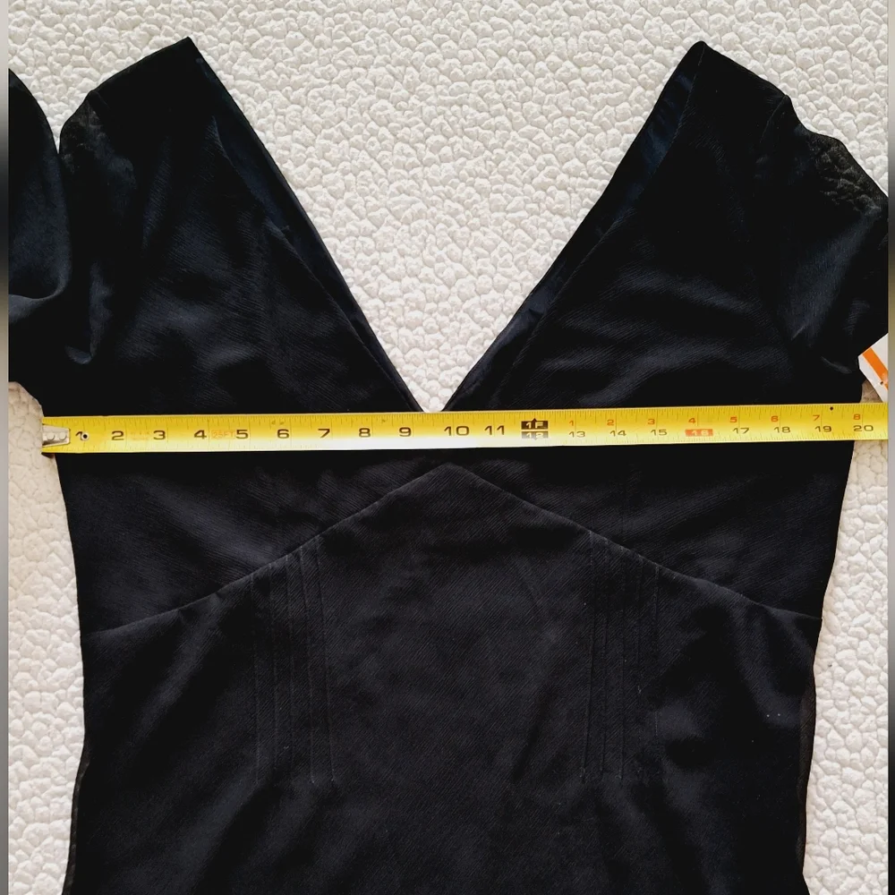 GIVENCHY Off Shoulder Maxi Dress Gown Black Sz 14 Org $5,995 - Picture 12 of 16
